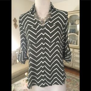 Express NWT convertible sleeve gray/white stripe top size XS